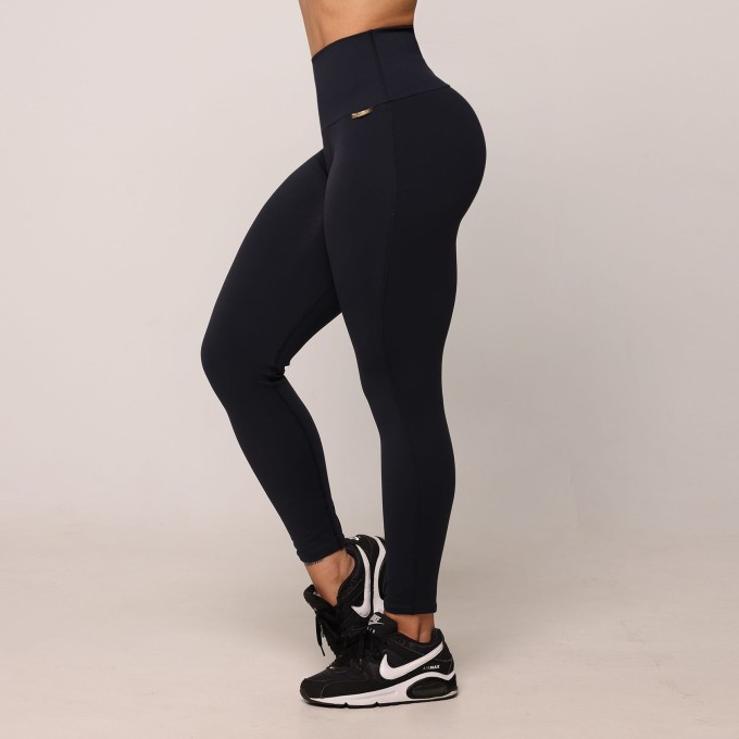 LEGGING CONFORT COMUM PRETA