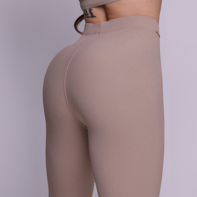 LEGGING PULSE JACQUARD CANELADO DOCE DE LEITE