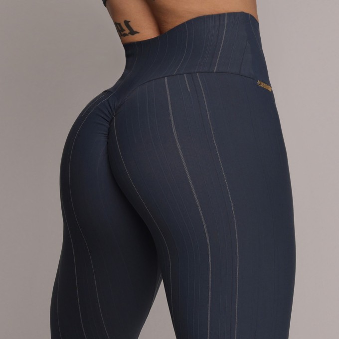 LEGGING EMPINA BUMBUM JACQUARD ANIMAL COM BRANCO