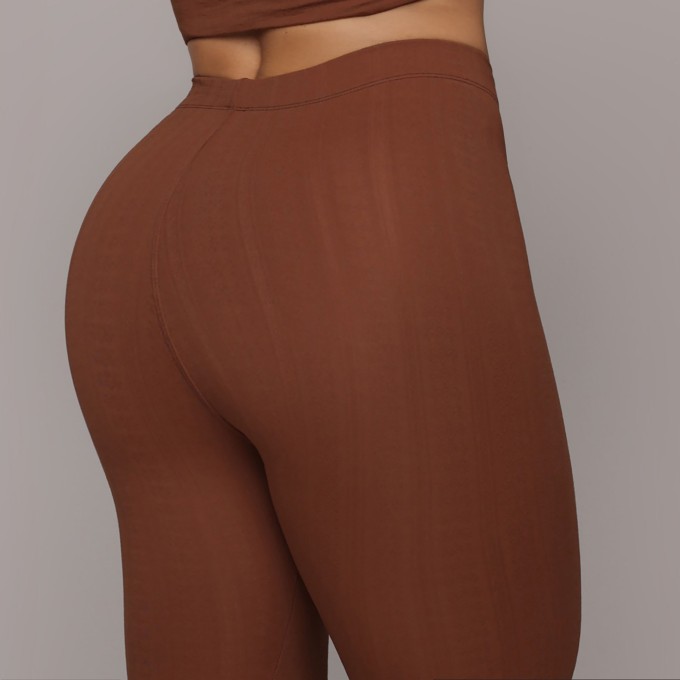 CALÇA FLARE JACQUARD FLOWERS COFFEE